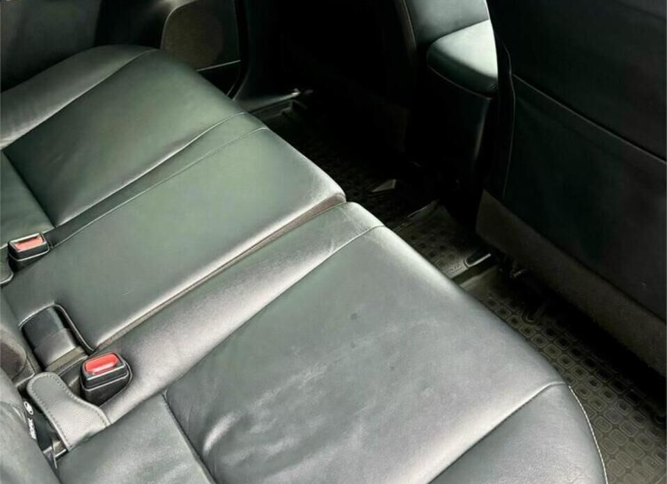 Toyota RAV4, IV (XA40) Рестайлинг 2.5 AT (180 л.с.) 4WD