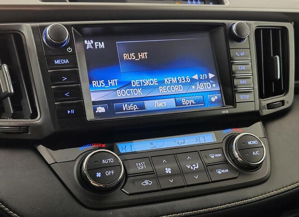 Toyota RAV4, IV (CA40) Рестайлинг 2.0 CVT (146 л.с.) 4WD