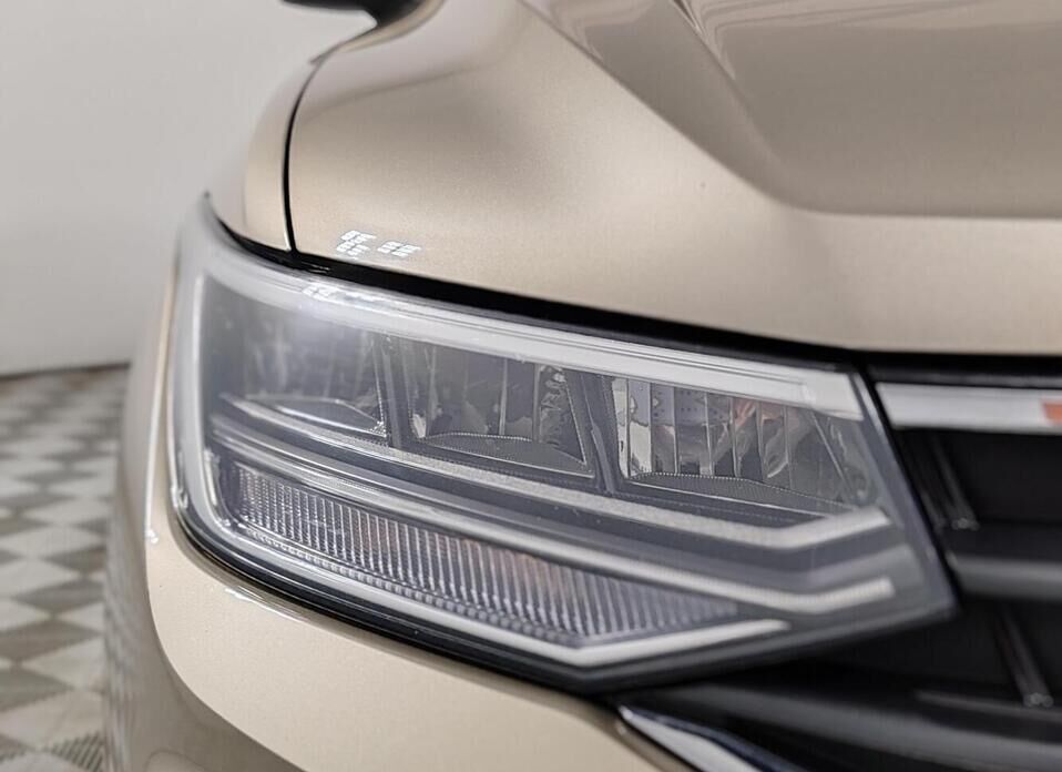 Volkswagen Tiguan, II Рестайлинг 2.0 AMT (180 л.с.) 4WD