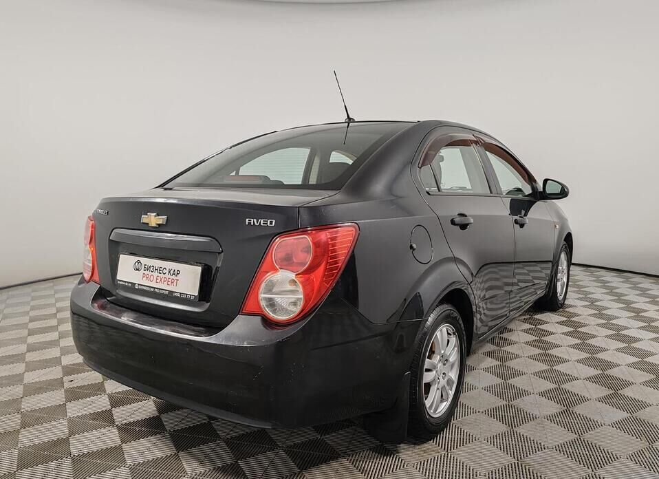 Chevrolet Aveo 1.6 AT (115 л.с.)