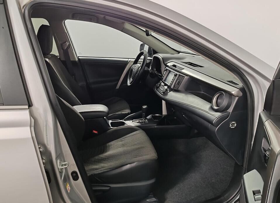 Toyota RAV4, IV (CA40) Рестайлинг 2.0 CVT (146 л.с.)