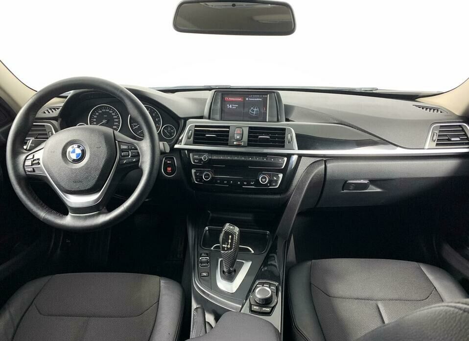 BMW 3 серии 318i 1.5 AT (136 л.с.)