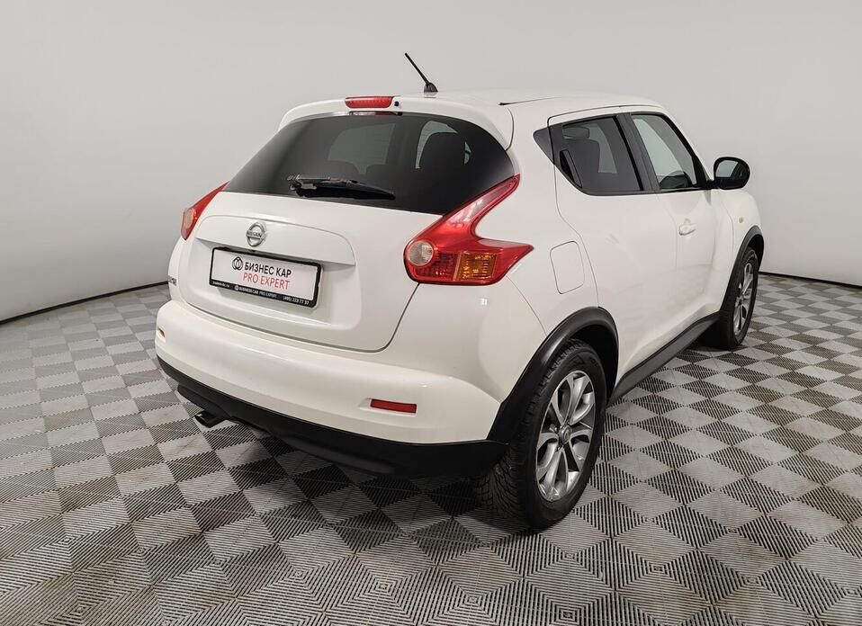 Nissan Juke 1.6 CVT (190 л.с.) 4WD