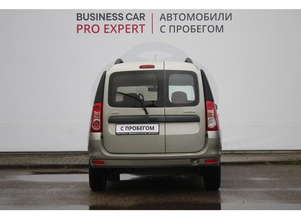 LADA (ВАЗ) Largus, I 1.6 MT (105 л.с.)