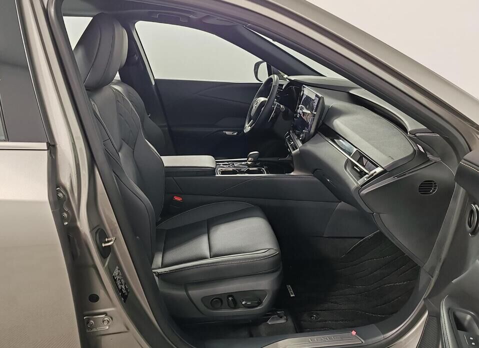 Lexus RX, V 300 2.0 AT (248 л.с.) 4WD