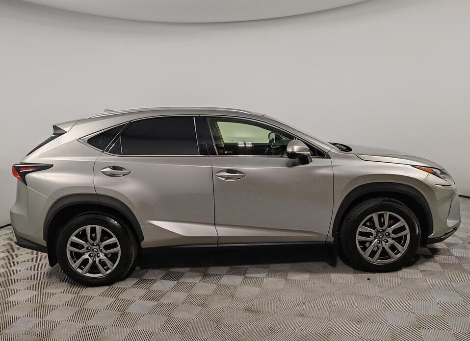 Lexus NX 200 2.0 CVT (150 л.с.) 4WD