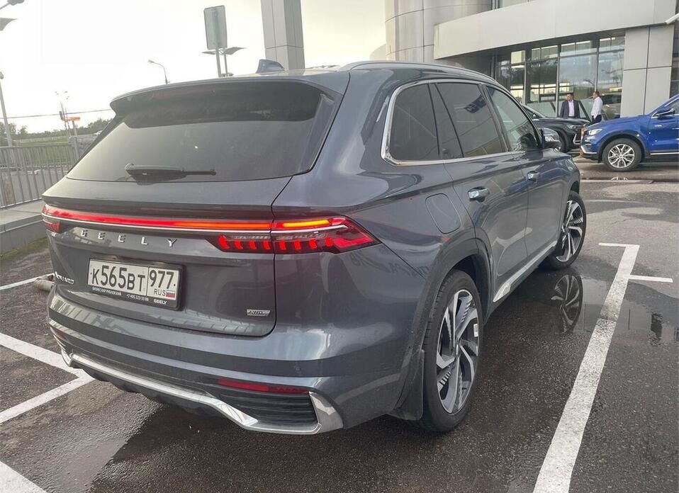 Geely Monjaro 2.0 AT (238 л.с.) 4WD