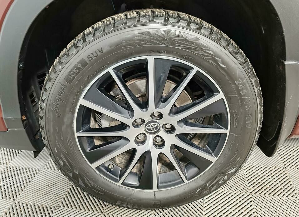 Toyota Highlander 3.5 AT (249 л.с.) 4WD