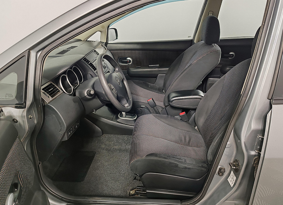 Nissan Tiida, I Рестайлинг 1.6 AT (110 л.с.)