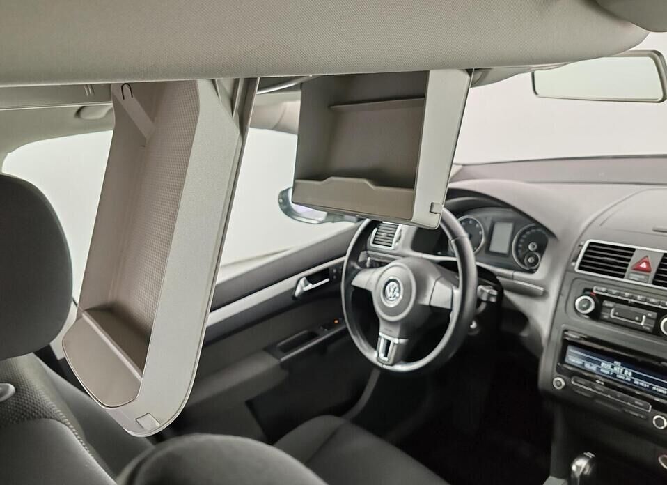 Volkswagen Touran 1.4 AMT (140 л.с.)