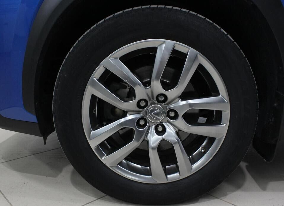 Lexus NX 200 2.0 CVT (150 л.с.) 4WD
