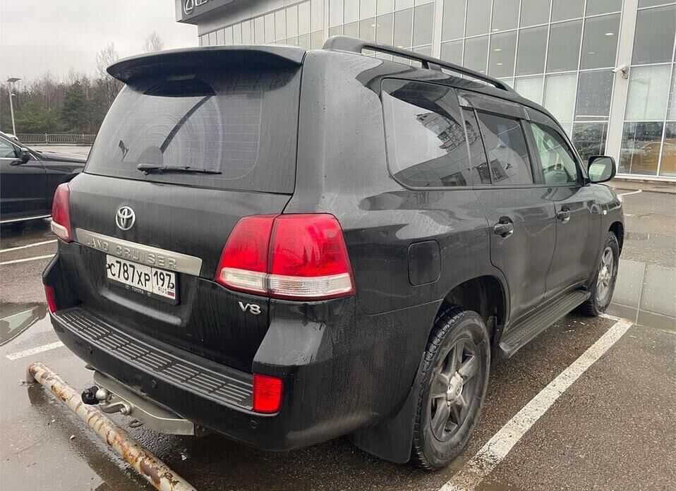 Toyota Land Cruiser, 200 Series 4.5d AT (235 л.с.) 4WD