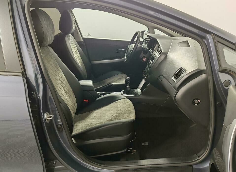 Kia Ceed 1.6 MT (130 л.с.)