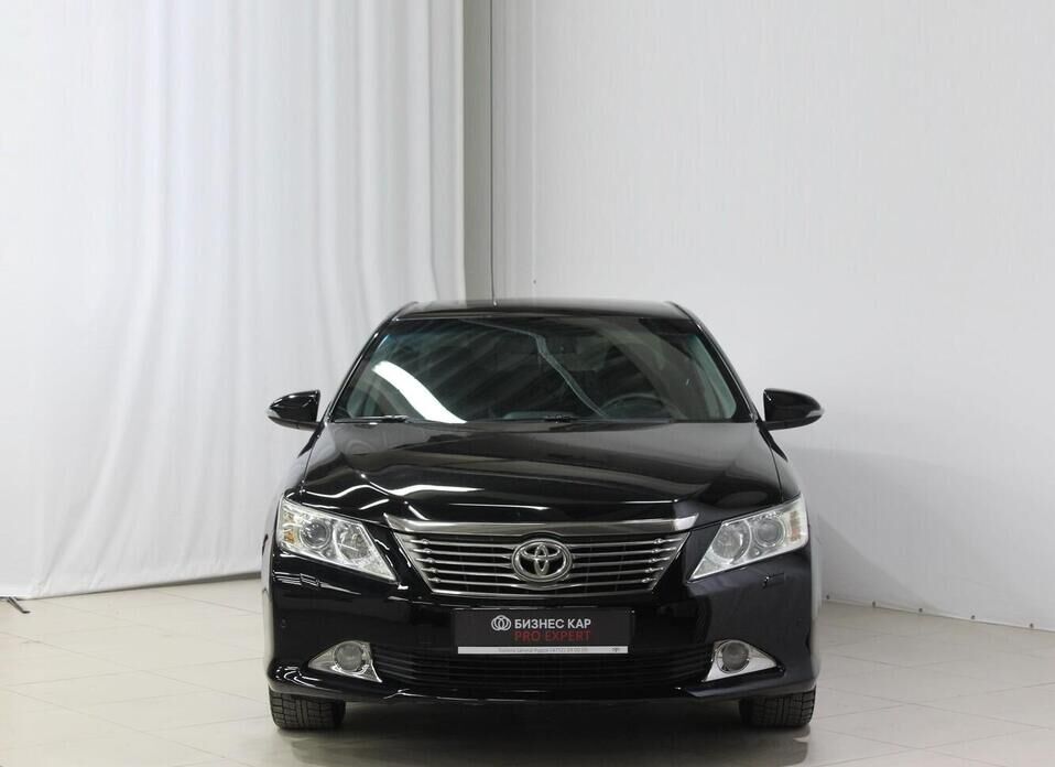 Toyota Camry, VII (XV50) 2.5 AT (181 л.с.)