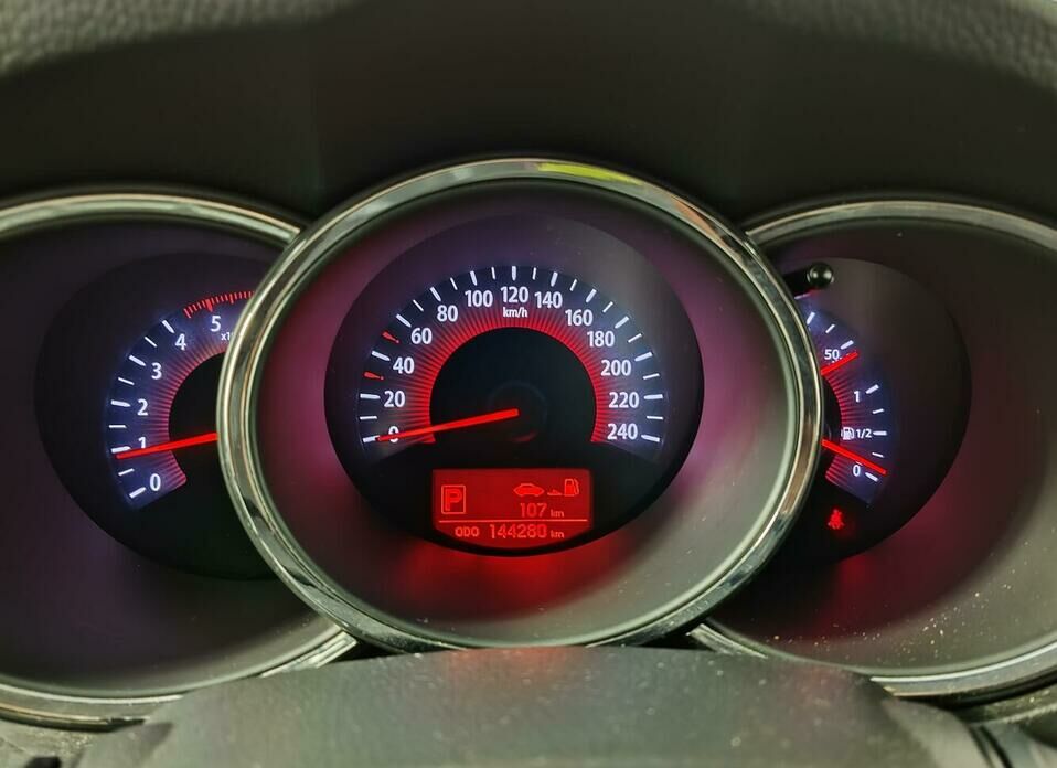 Kia Sorento 2.2d AT (197 л.с.) 4WD