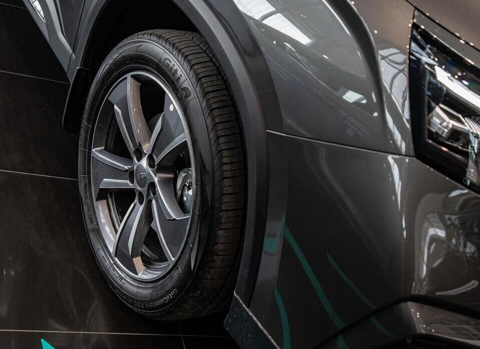 Geely Okavango, I Рестайлинг 2.0 AMT (200 л.с.)