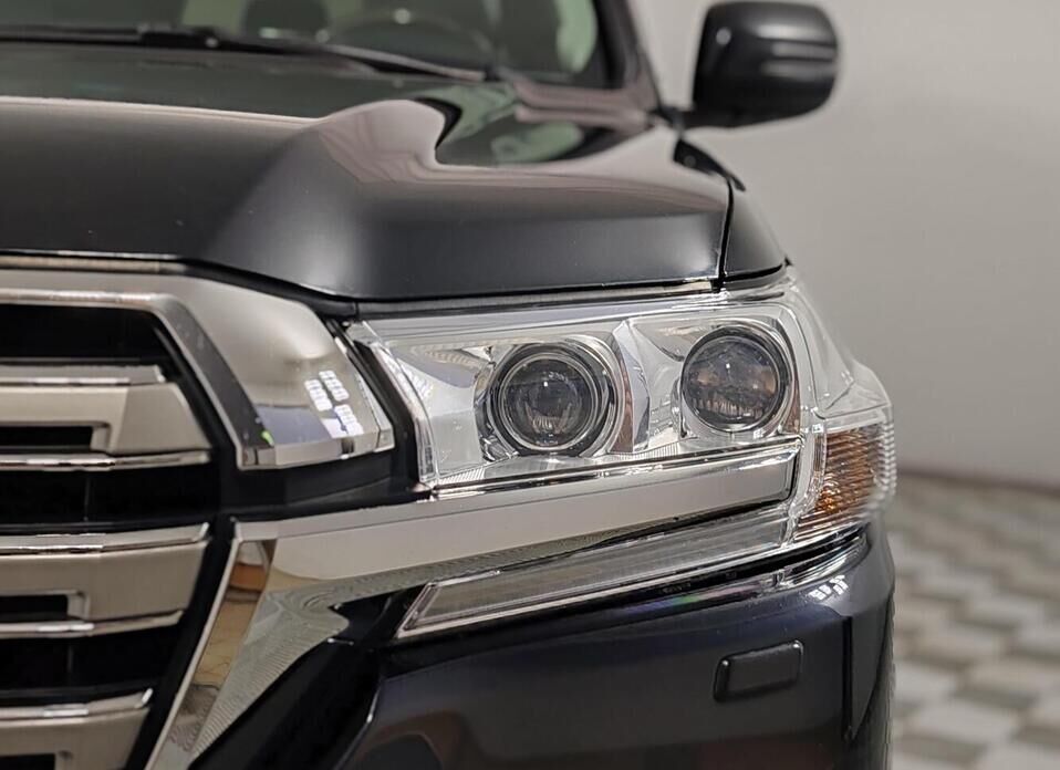 Toyota Land Cruiser 4.6 AT (309 л.с.) 4WD