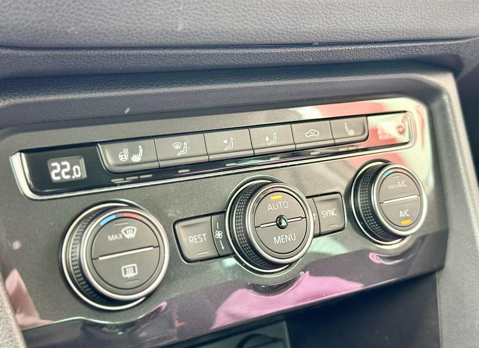 Volkswagen Tiguan, II 1.4 AMT (150 л.с.)