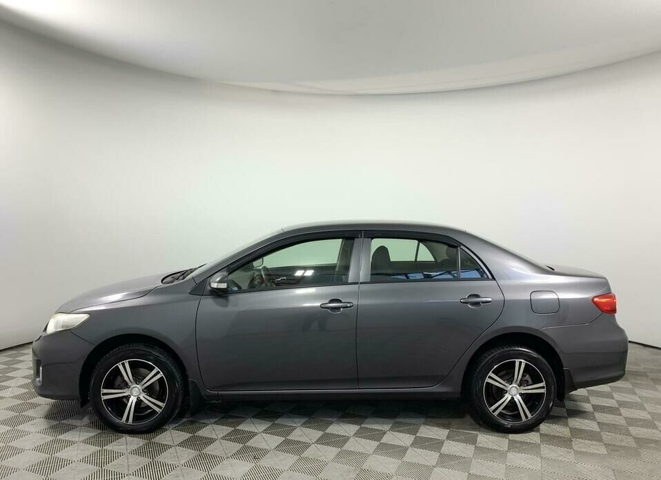 Toyota Corolla 1.6 MT (124 л.с.)