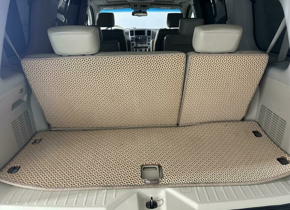 Infiniti QX56 5.6 AT (325 л.с.) 4WD