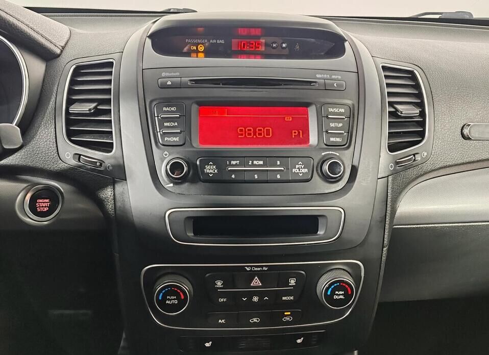 Kia Sorento, II Рестайлинг 2.4 AT (175 л.с.) 4WD