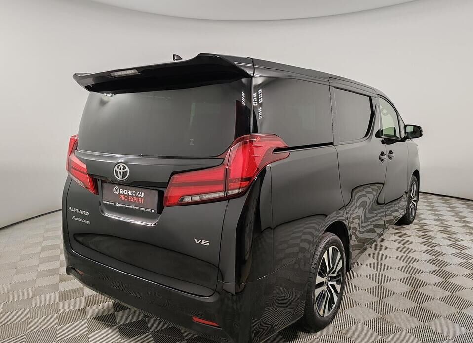 Toyota Alphard, III Рестайлинг 3.5 AT (300 л.с.)