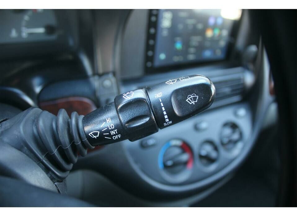 Chevrolet Tacuma 2.0 AT (121 л.с.)