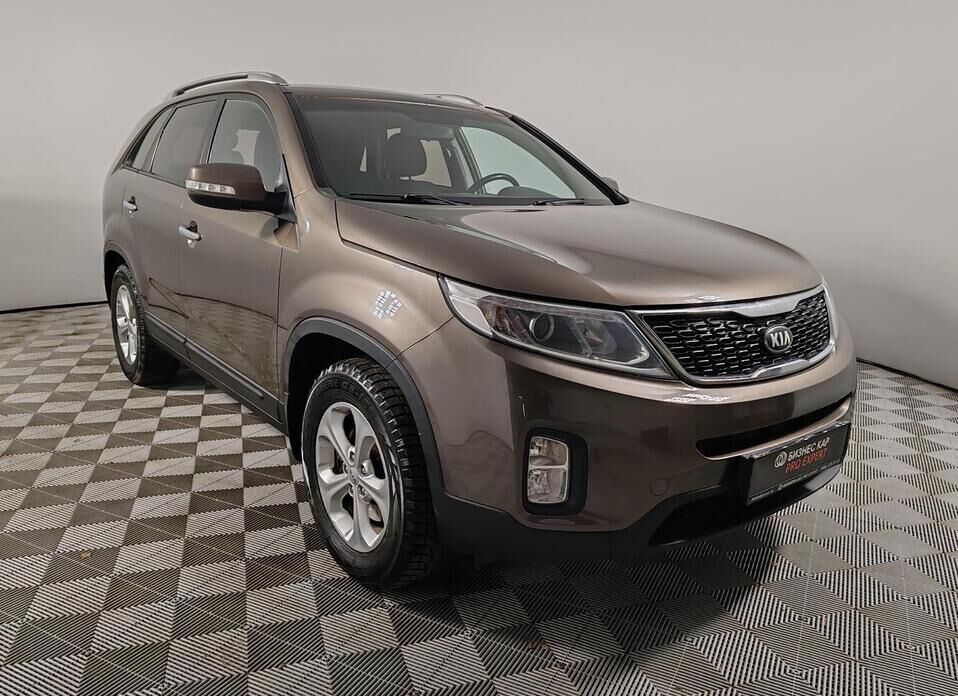 Kia Sorento, II Рестайлинг 2.4 AT (175 л.с.)