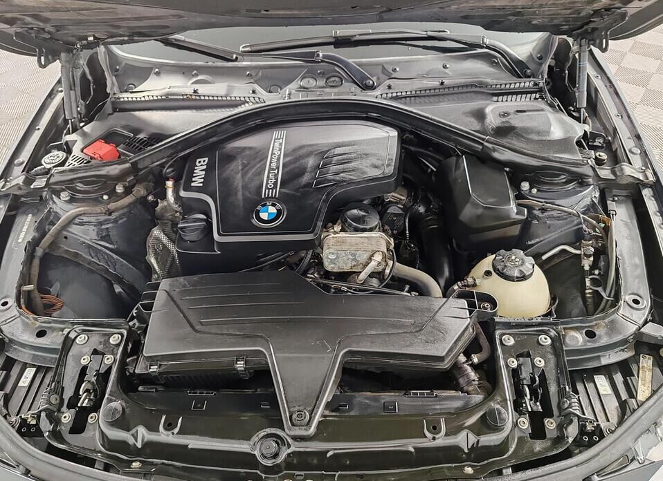 BMW 3 серии 320d xDrive 2.0d AT (184 л.с.) 4WD