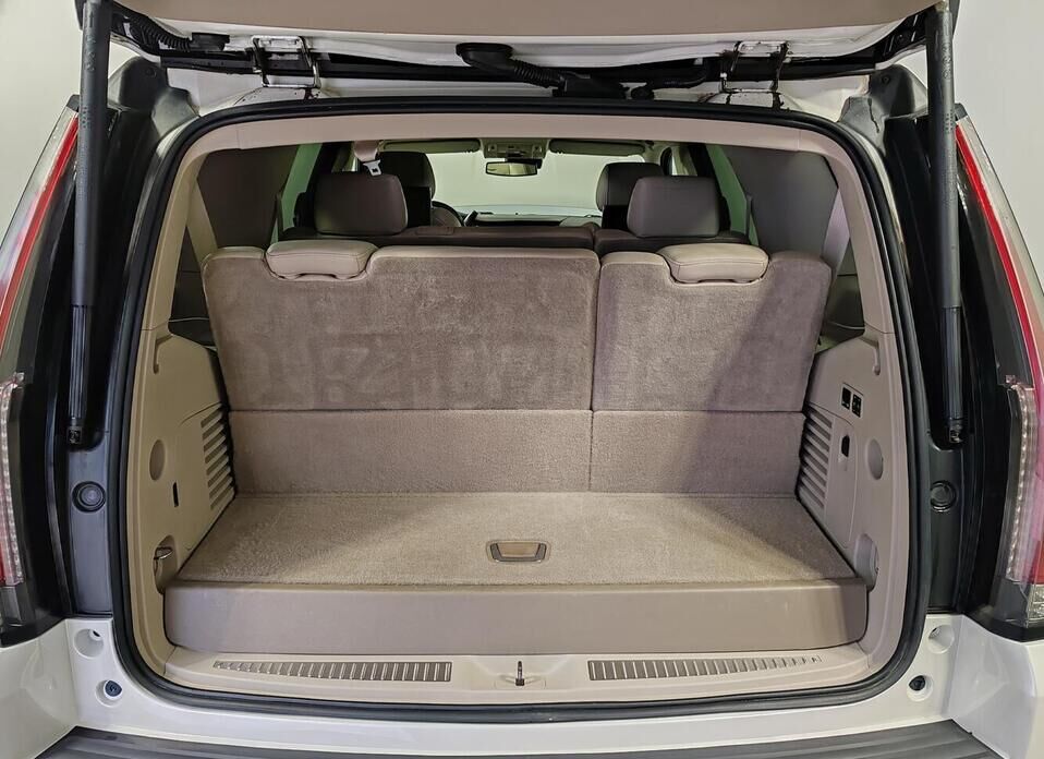 Cadillac Escalade, IV 6.2 AT (409 л.с.) 4WD