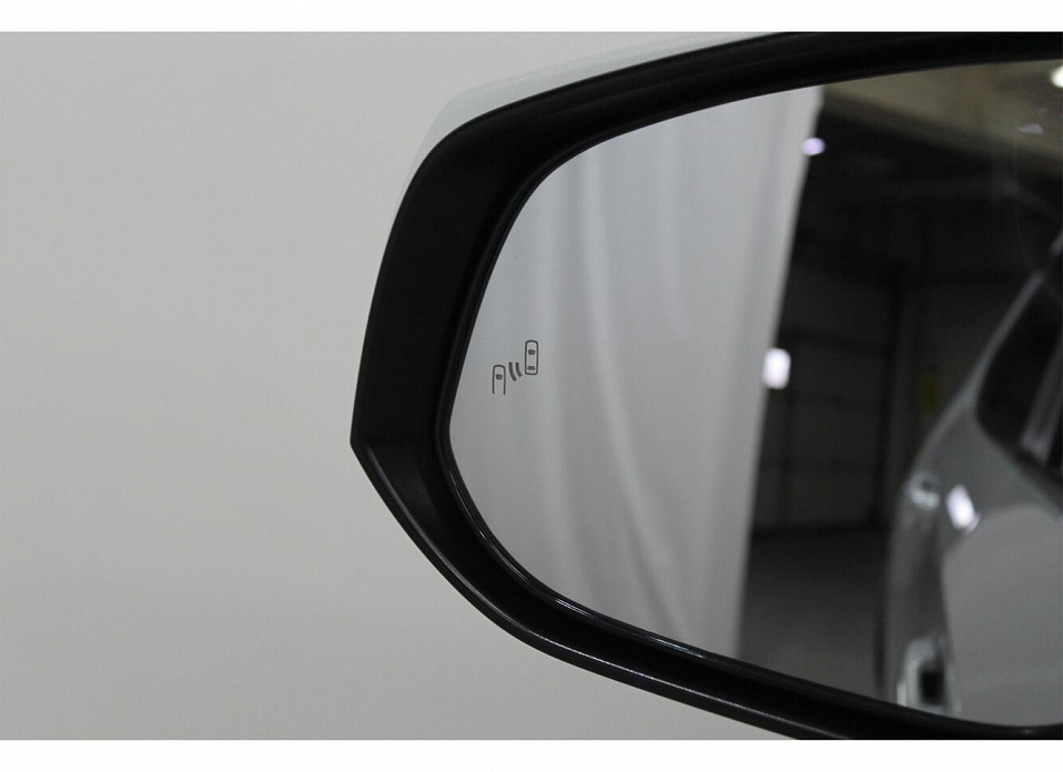 Toyota RAV4, V (XA50) 2.5 AT (199 л.с.) 4WD