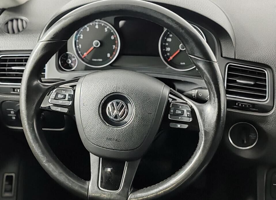 Volkswagen Touareg 3.6 AT (249 л.с.) 4WD