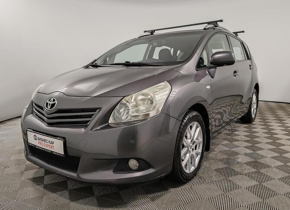 Toyota Verso, I 1.8 CVT (147 л.с.)