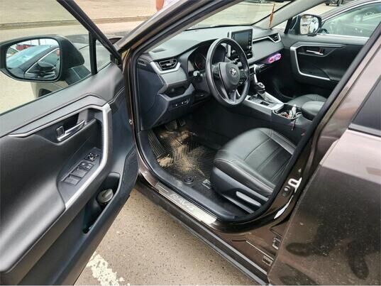 Toyota RAV4, 2020&nbsp;г., 147&nbsp;424&nbsp;км