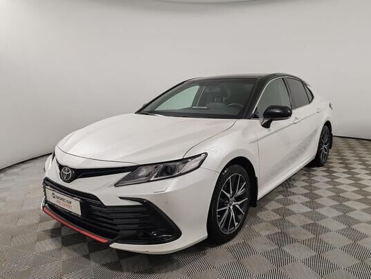 Toyota Camry, 2021&nbsp;г., 55&nbsp;768&nbsp;км