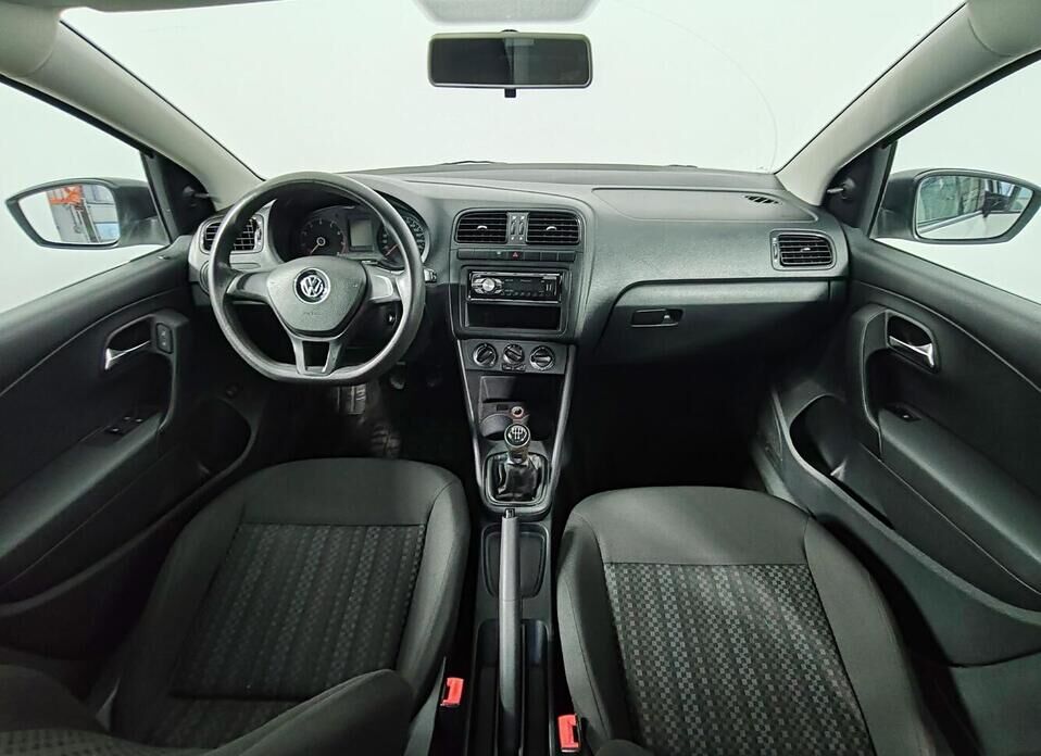 Volkswagen Polo, V Рестайлинг 1.6 MT (110 л.с.)