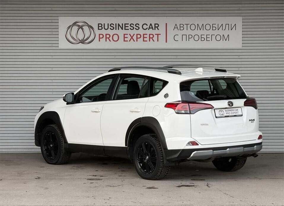Toyota RAV4, IV (XA40) Рестайлинг 2.0 CVT (146 л.с.) 4WD