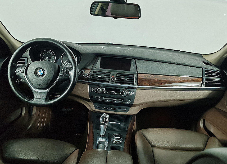 BMW X5, II (E70) Рестайлинг 30d 3.0d AT (245 л.с.) 4WD