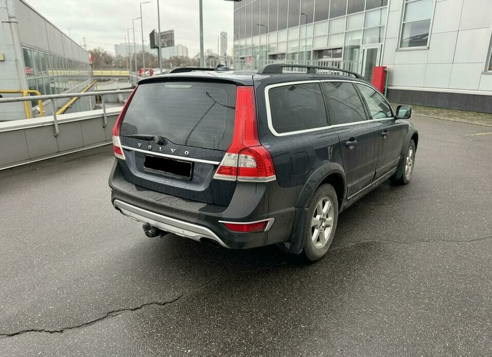 Volvo XC70 2.4d AT (215 л.с.) 4WD