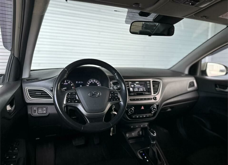 Hyundai Solaris 1.6 AT (123 л.с.)