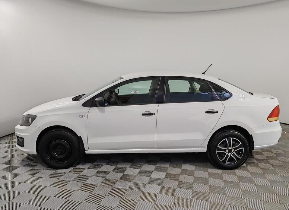 Volkswagen Polo, V Рестайлинг 1.6 MT (110 л.с.)