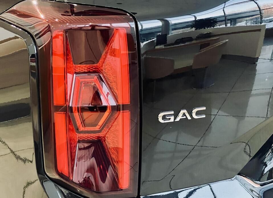 GAC GS8, II Dragon 2.0 AT (231 л.с.) 4WD