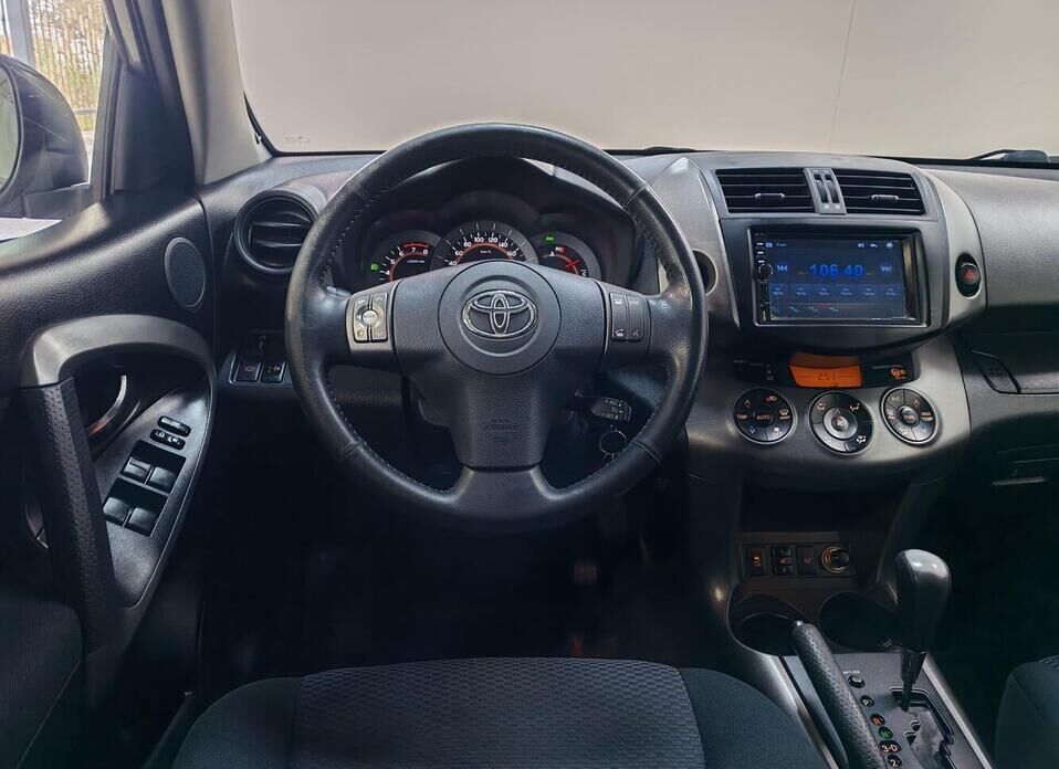 Toyota RAV4, III (XA30) Рестайлинг Long 2.4 AT (170 л.с.) 4WD