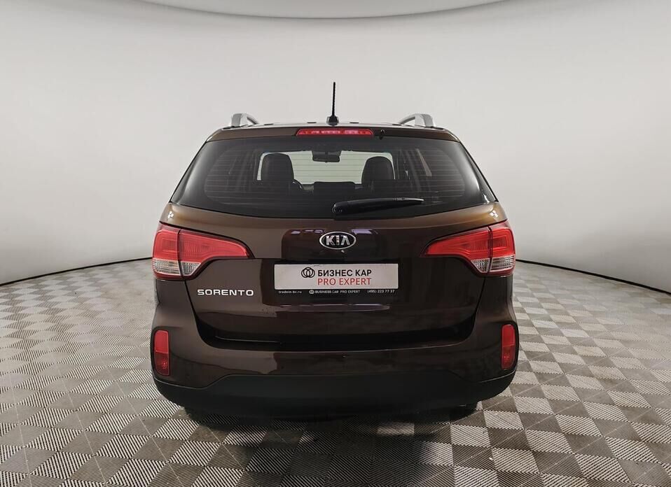 Kia Sorento, II Рестайлинг 2.4 AT (175 л.с.) 4WD