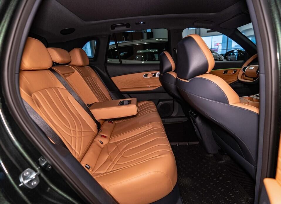 Geely EX5 EM-i 1.5hyb AT (167 л.с.)