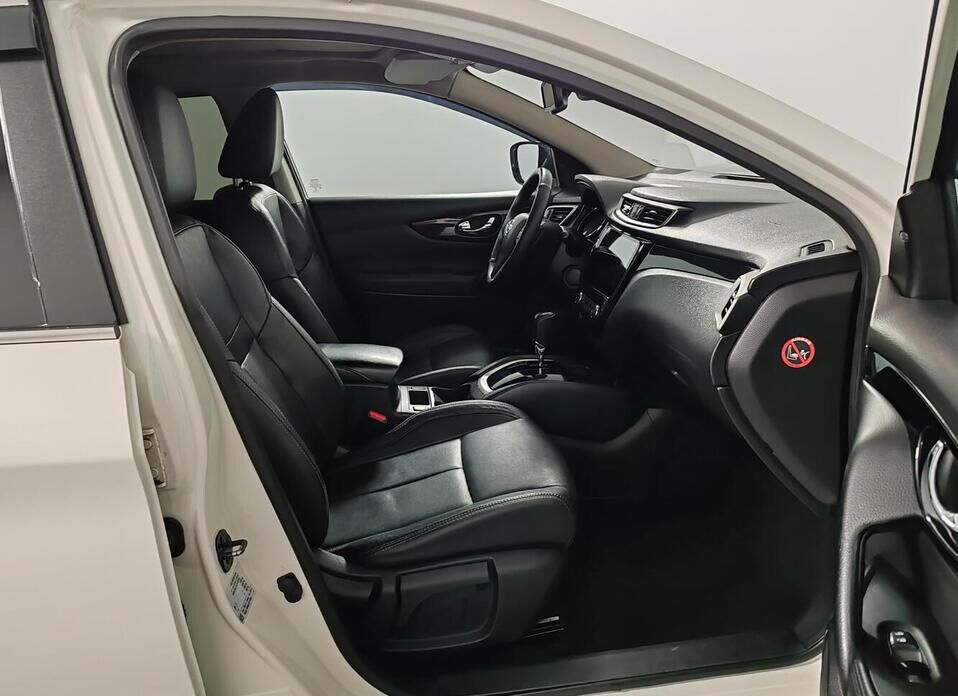 Nissan Qashqai, II 2.0 CVT (144 л.с.)