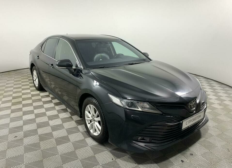 Toyota Camry 2.5 AT (181 л.с.)