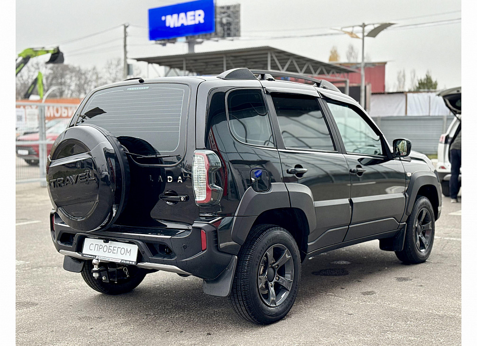 LADA (ВАЗ) Niva Travel, I 1.7 MT (80 л.с.) 4WD