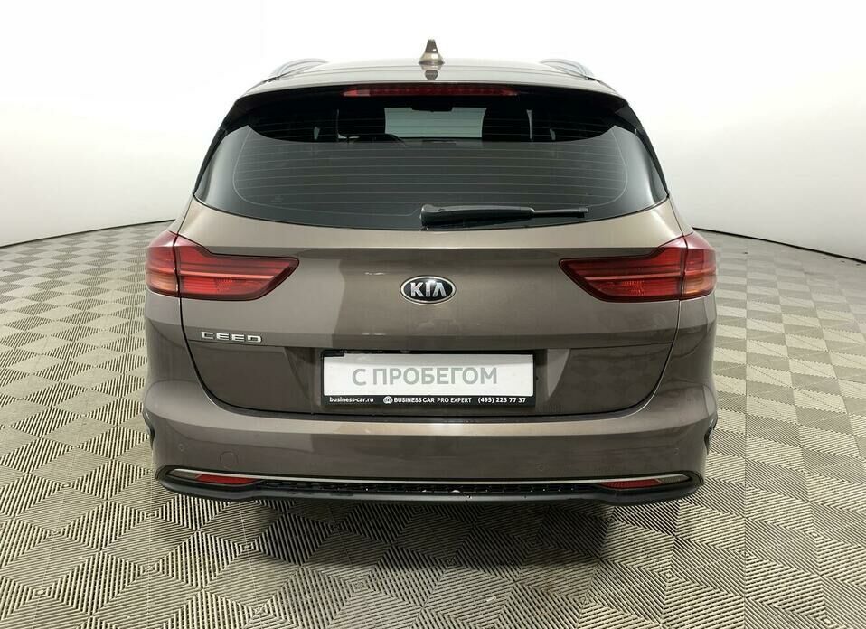 Kia Ceed 1.6 AT (128 л.с.)