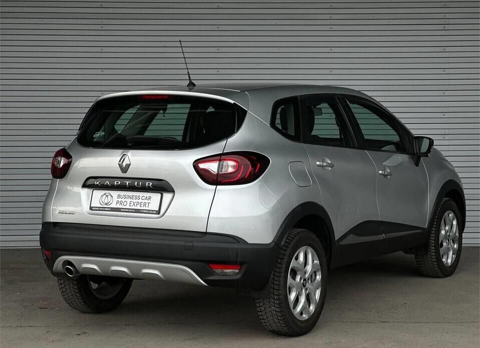 Renault Kaptur 1.6 CVT (114 л.с.)
